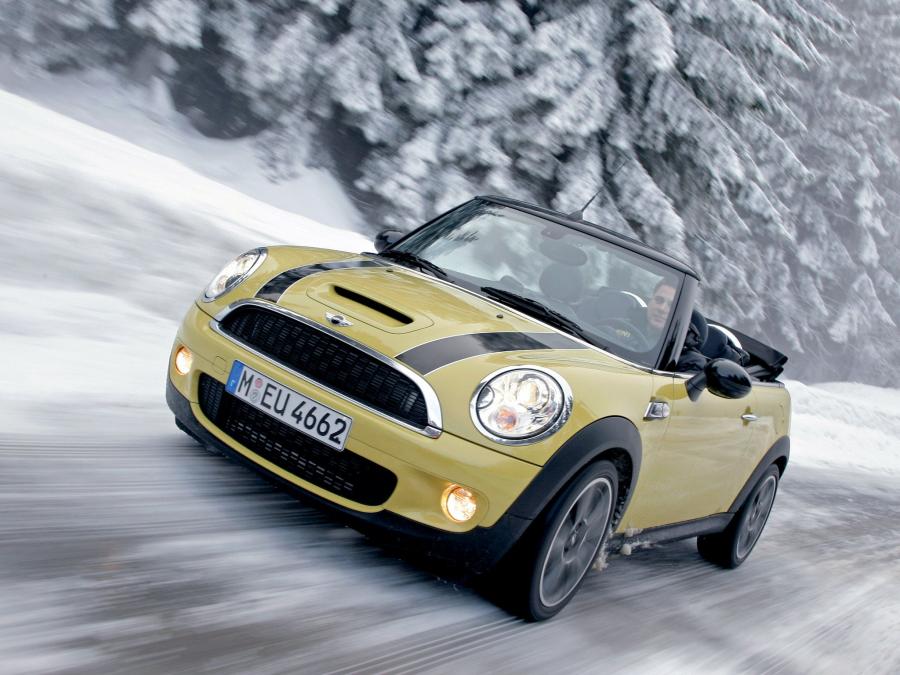  Mini Cooper S Cabrio 2009 года  (фото 17 из 130)